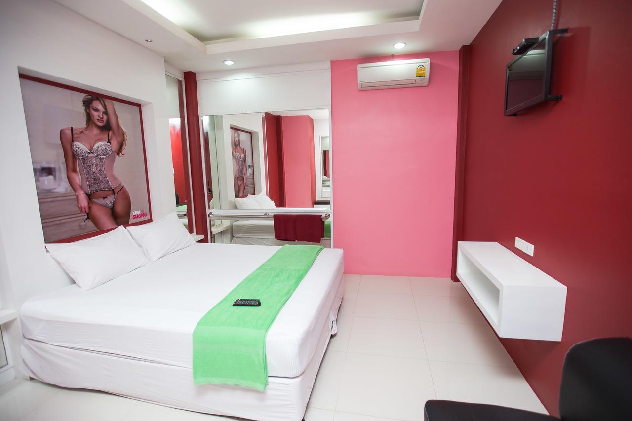 Motel Fruit House Pattaya à Bang Lamung Extérieur photo